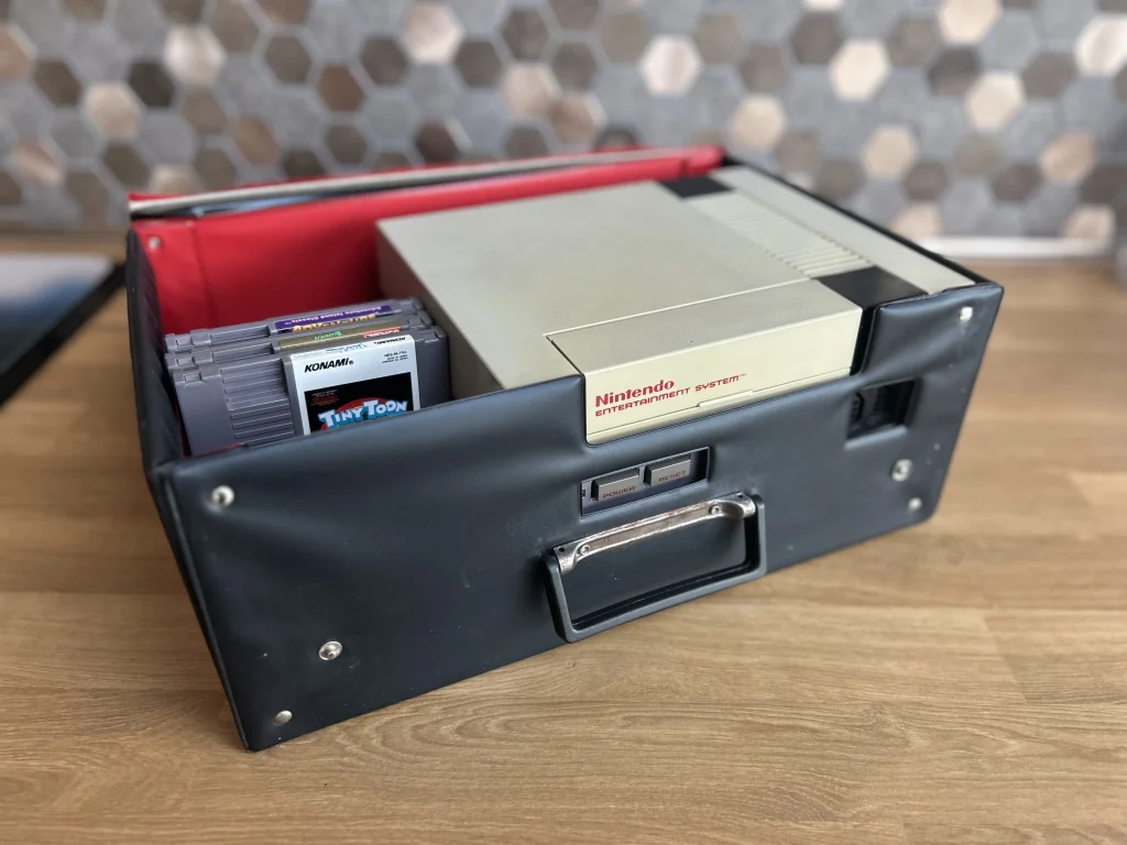 NES Carry Case Forty Four